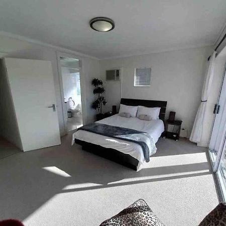 Waterfront - 1 South Quay Lovely Two Bed On Water Knysna Exterior photo