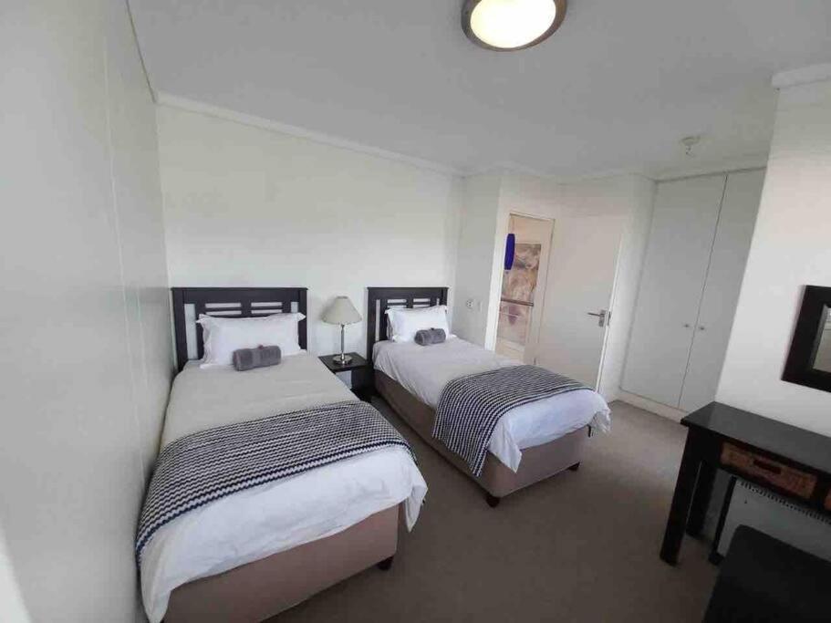 Waterfront - 1 South Quay Lovely Two Bed On Water Knysna Exterior photo