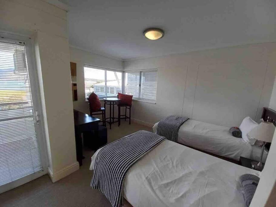 Waterfront - 1 South Quay Lovely Two Bed On Water Knysna Exterior photo